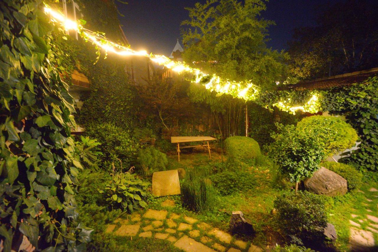 The Zodiac Garden Hotel Mtsʼkhetʼa Exterior foto